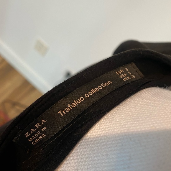 Zara Buckle Romper Wrap - Picture 7 of 7